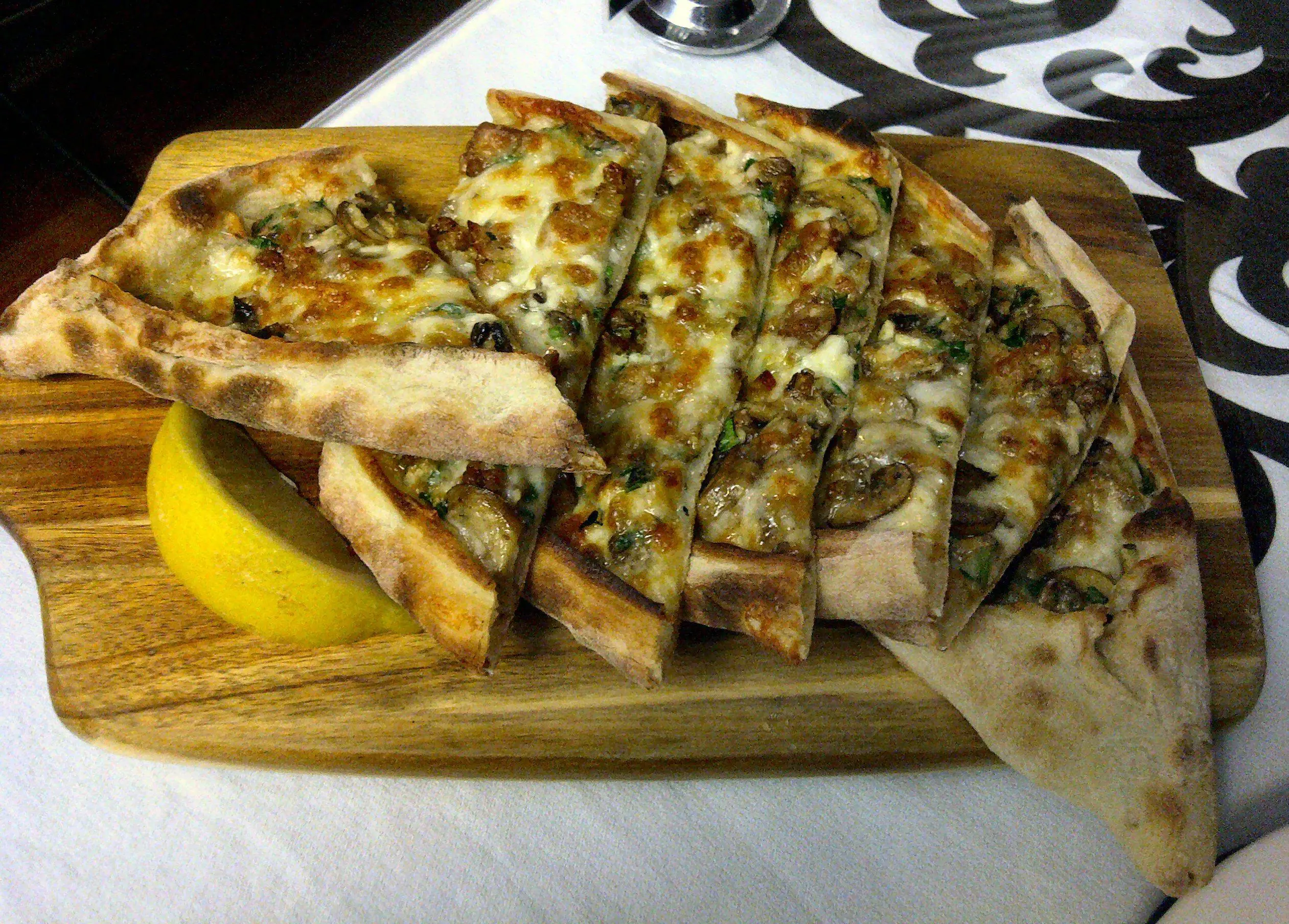 7 new reasons you'll want to skip lunch & dine at Sydney Airport 27 sahara-grill