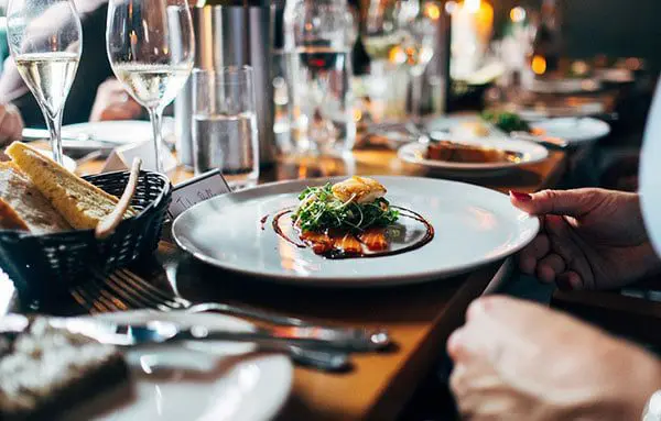 IS THIS THE ULTIMATE FLY AND CRUISE OFFER IN THE HISTORY OF MANKIND? 35 ueee