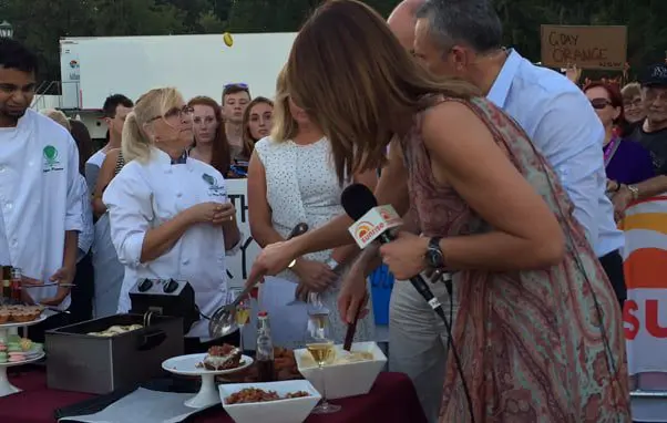 Flight Centre & Sunrise soak up Niagara Falls 11 Flight Centre Niagra Falls 3