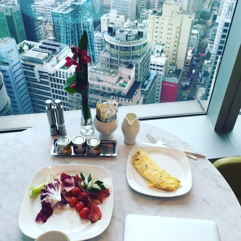 Heart-felt service at Cordis Club Lounge 2 IMG_0095