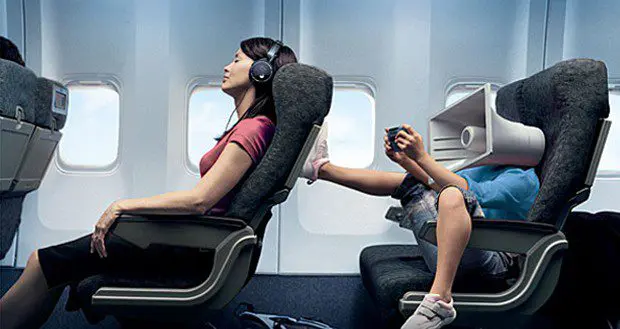 #TRAVELHACKS: 9 tips for staying sane flying long haul in cattle class 32 noise cancelling headphones for traveling