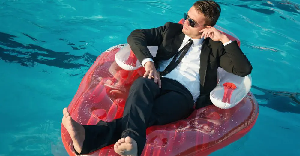 What sells a holiday?