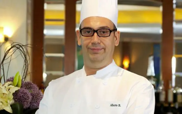 Who were this week's travel industry movers & shakers? 15 travel industry Chef