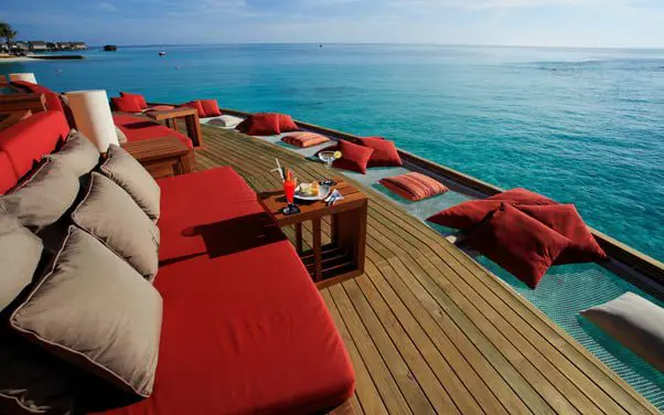 Thurs 8 Oct: 10 travel news stories you need to know today 37 travel news Maldives