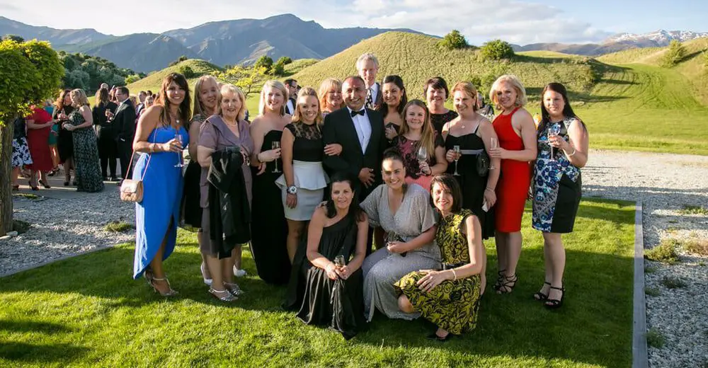 Fri 16 Oct: 10 travel news stories you need to know today 33 travel news Qantas holidays Global Achievers