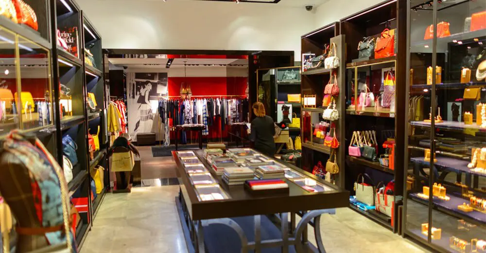 1Malaysia Year-End Sale - retail therapy for shopaholics