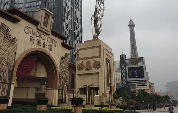 Luxury hotels in Macao are in the biz of delivering the exceptional – every time! 31 studi