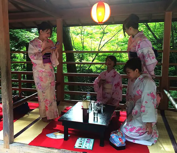 Personal Travel Managers Grow Their Japanese Expertise 3 152