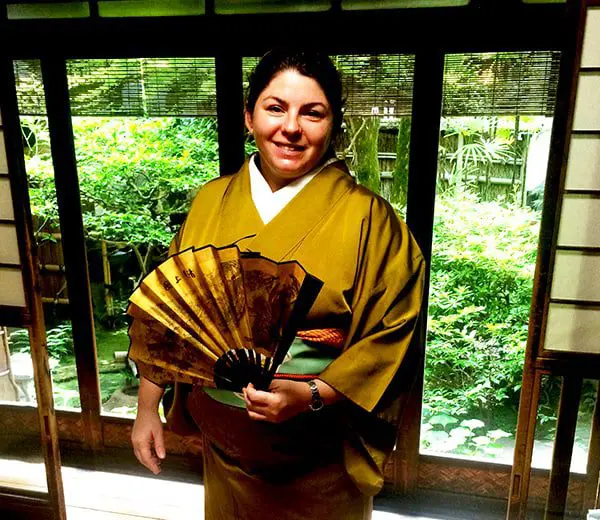 Personal Travel Managers Grow Their Japanese Expertise 2 JenniferJones