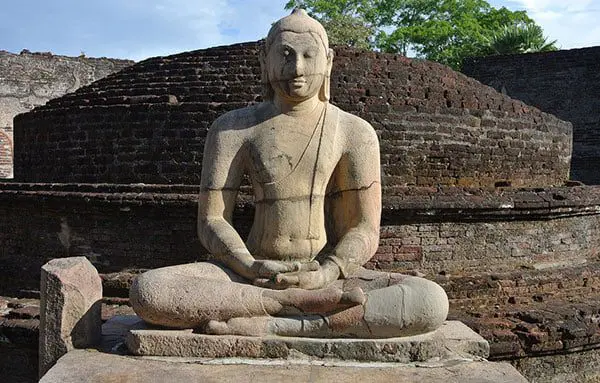 Top 10 places to visit in Sri Lanka & India 40 anf