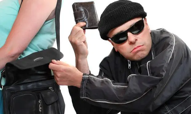 How many Australians were arrested overseas last year? 8 theft