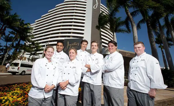 Who were this week's travel industry movers & shakers? 11 The Star