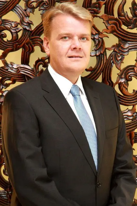 Centara appoints 4 new Group Directors of Operations 1 Mr Robert F Maurer Loeffler