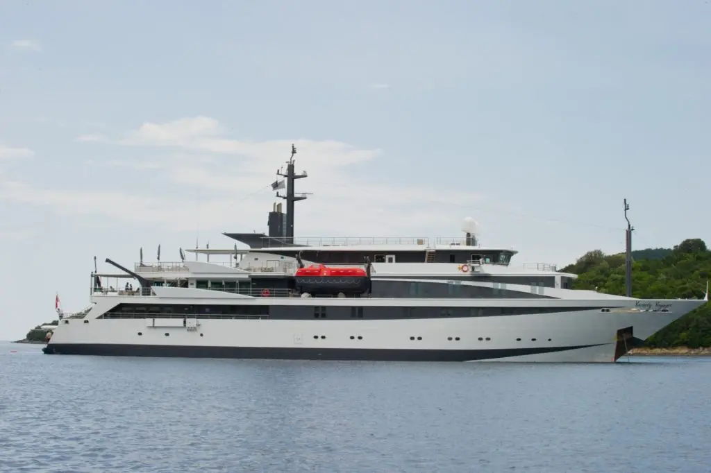 Thurs 21 Jan: 10 travel news stories you need to know today 45 travel news Voyager exterior sea -low res