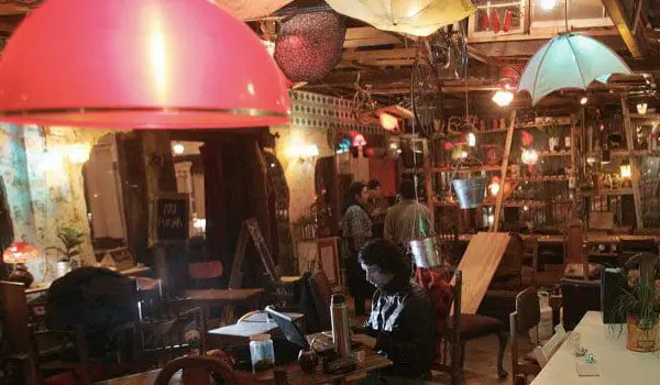 Discover a different slice of Santiago 17 https://www.facebook.com/media/set/?set=a.410555795663918.120551.377653588954139&type=3