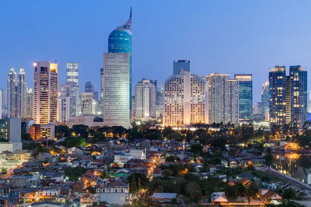 DFAT adjusts Indonesia advice following attack