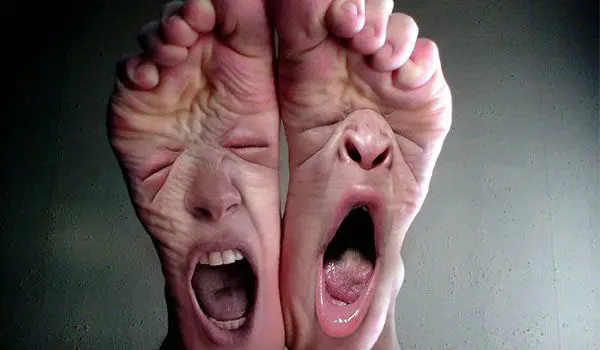 3 tips on WHAT NOT TO DO at any Travel EXPO 14 sorefeet