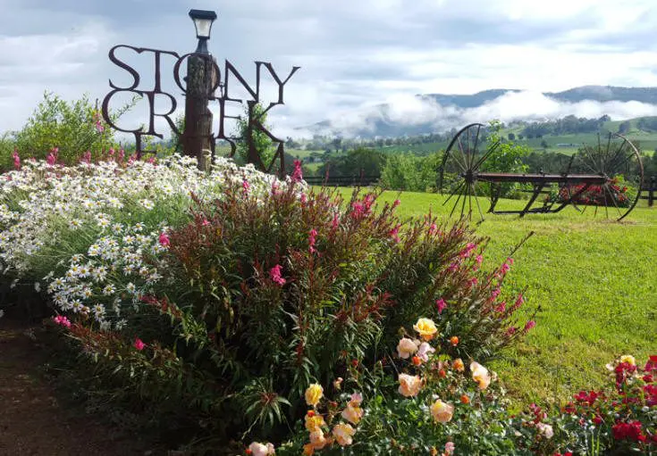 stony creek sign with flowers