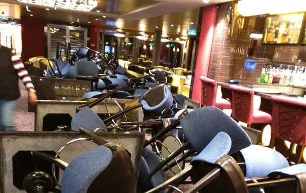 Wed 10 Feb: 10 travel news stories you need to know today 32 Anthem of the Seas