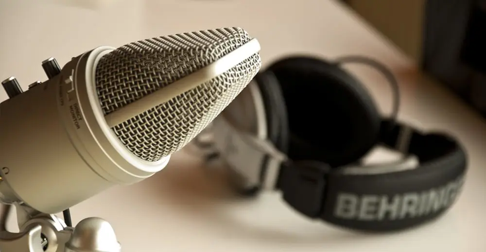 Join Ryan & Aaron as they meet Renee Welsh, CEO & Owner of Booking Boss