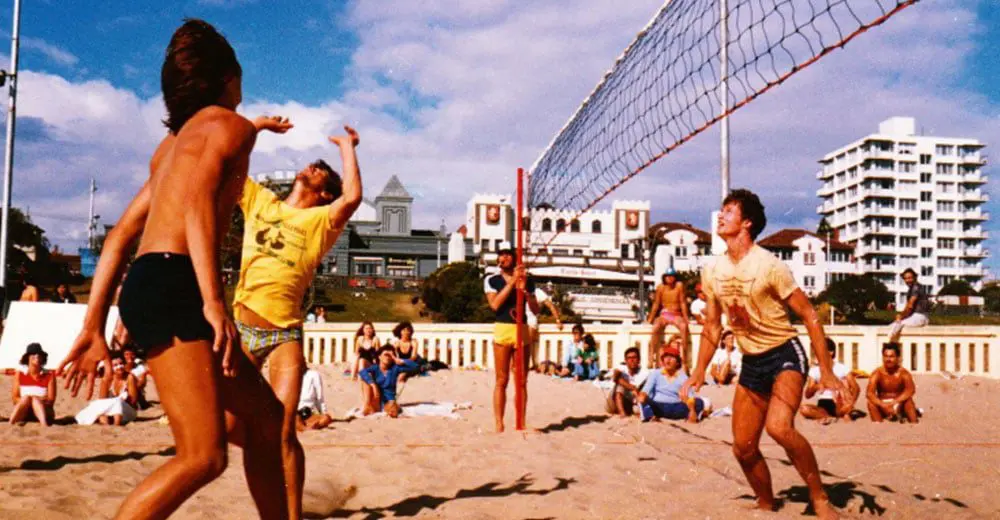 Throwback Thursday: 80s Glitz and Glamour from the Gold Coast