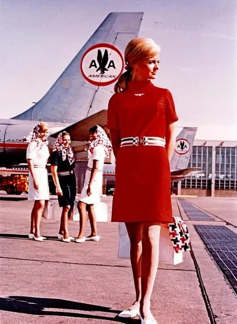 Throwback Thursday: Vintage Flight Attendant Uniforms 23 980x-6