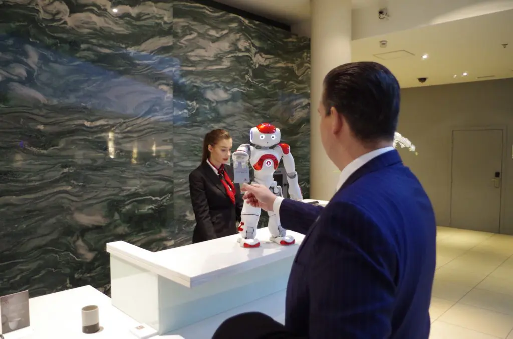 Mon 21 Mar: 10 travel news stories you need to know today 37 robots