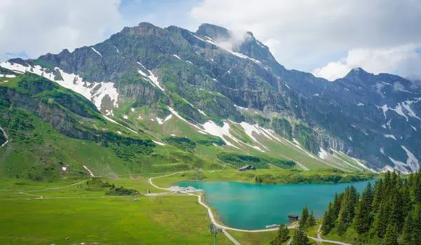 shutterstock_147071498