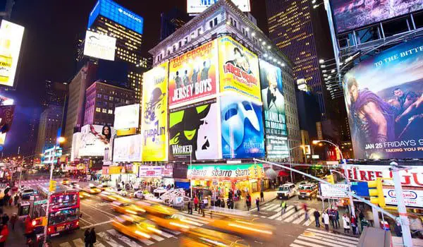 11 Reasons Why Vancouver and New York make the Perfect Couple 17 shutterstock_229471321