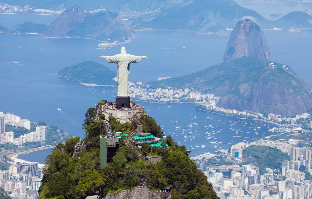 5 trends for international luxury travel in 2016 11 shutterstock_336184841