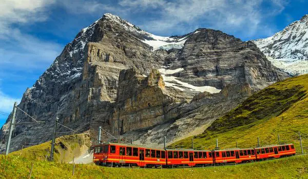 shutterstock_357667481