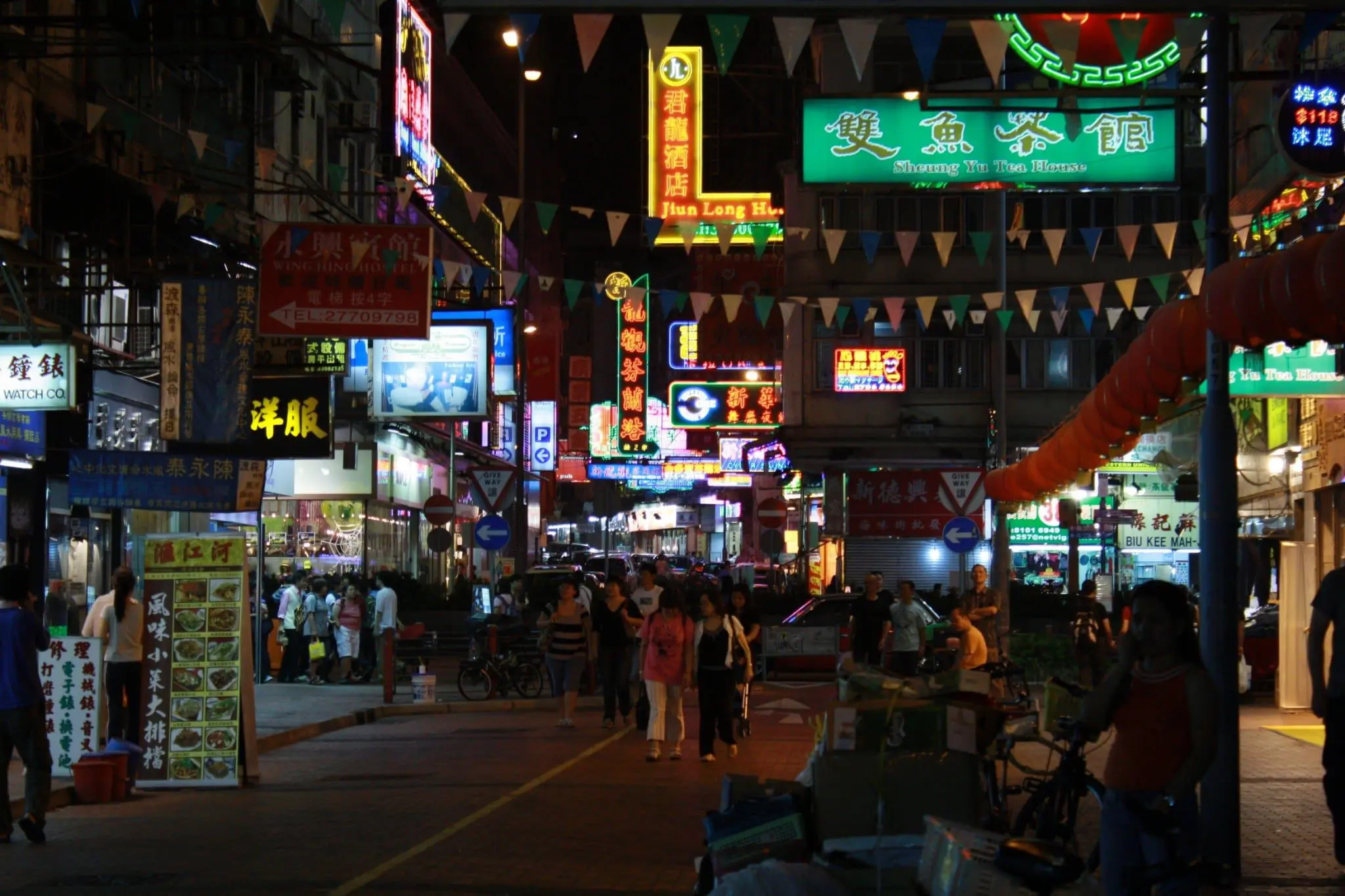 160415 HK_Main Land_Nathan Road