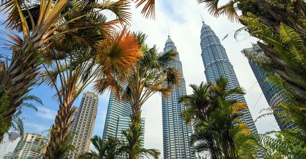 Qantas, AirAsia X add more flights to New Zealand & Asia