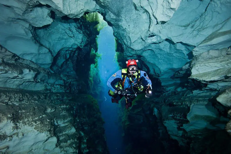 Australia’s Bucket List Experiences 2 Image Source: www.cavediving.net.au