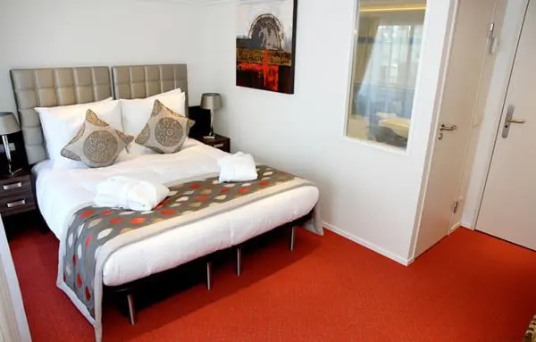 Bicton Travel owner named godmother of APT's newest ship 8 AmaStella 3