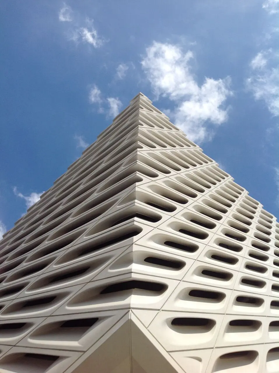 Qz_7v-MP9qVf0nIJMWT_20vMOuXPKmzRnAa3pBzQH_I