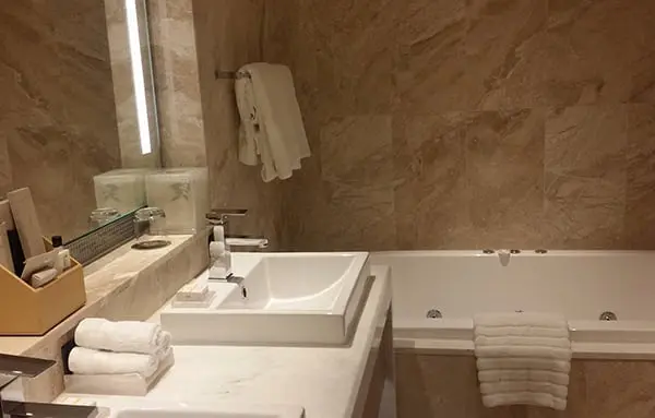 Shoppers rejoice! Pacific Fair just got bigger & better 23 bath