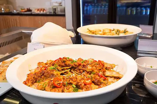 Singapore Airlines' new Brisbane lounge looks super comfy & super yummy 11 image006