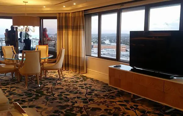 Shoppers rejoice! Pacific Fair just got bigger & better 22 suite2