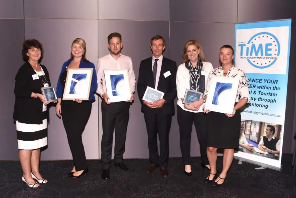 Travel Agent DS2_1359le