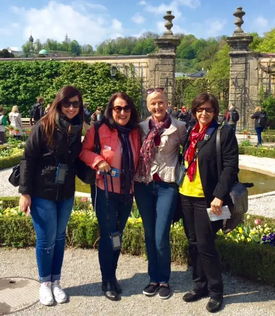 The Daily Travel Agent: Tues 28 Jun 24 Travel Agent MTA - Scenic Amber Inaugural June 2016