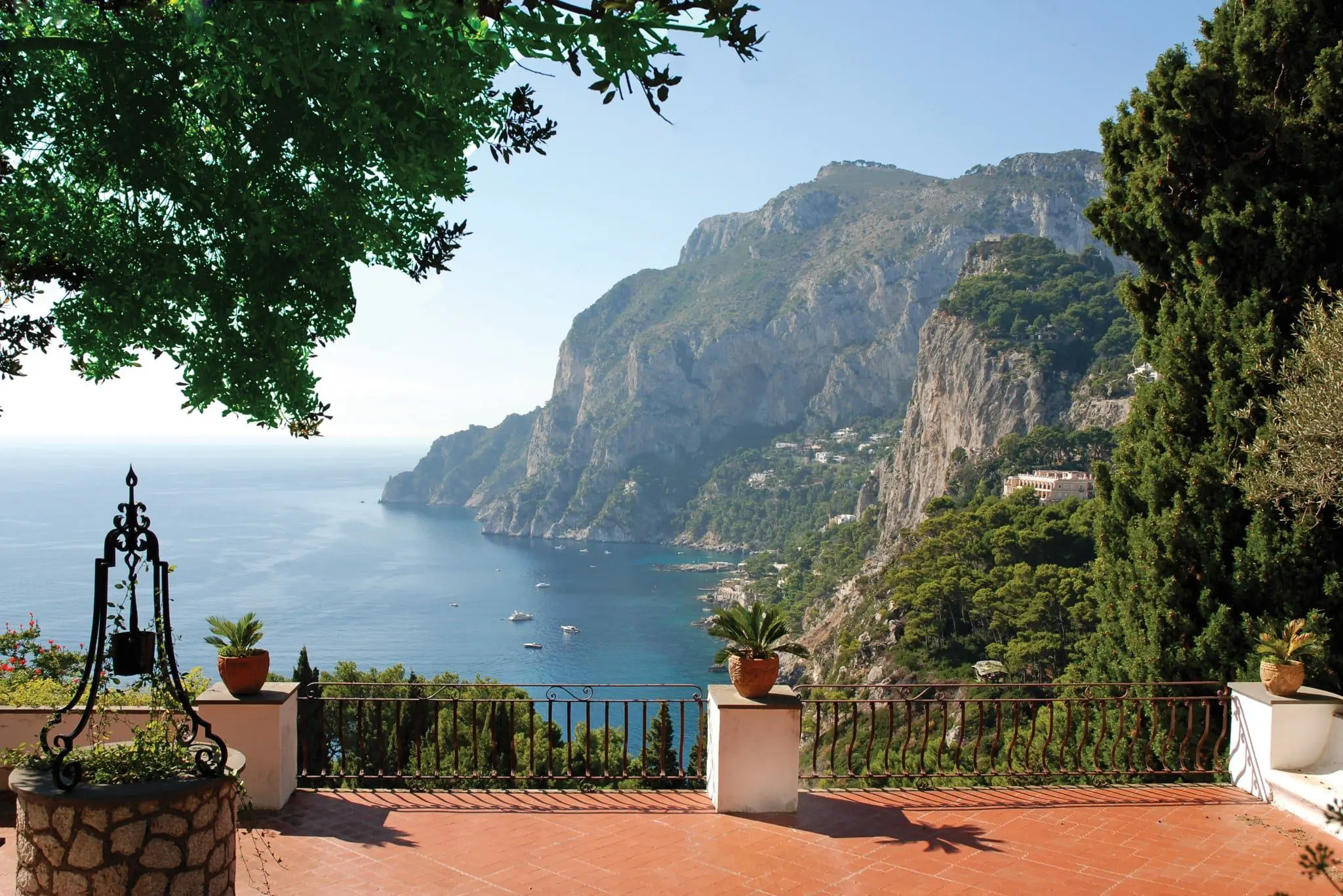 5 reasons sailing holidays are actually the worst 20 SS_SEP13_LIB_Shutterstock_No_27630568_Italy_AmalfiCoast