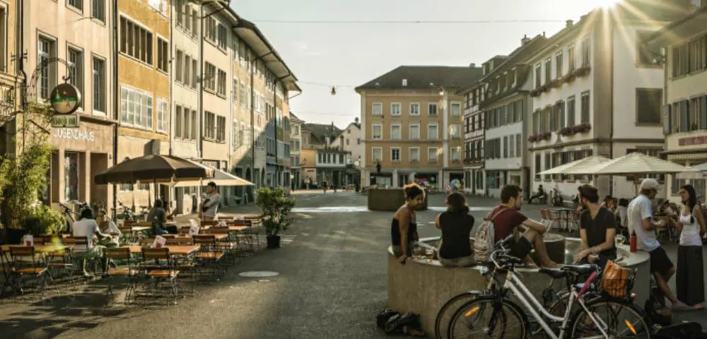 Aussies & Kiwis want their share of Switzerland