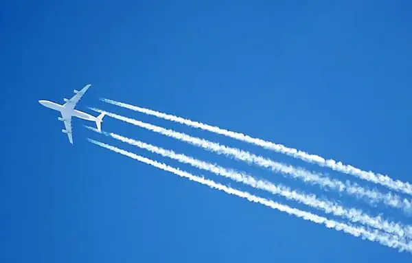 The surprising cost of air travel on the environment 8 air2