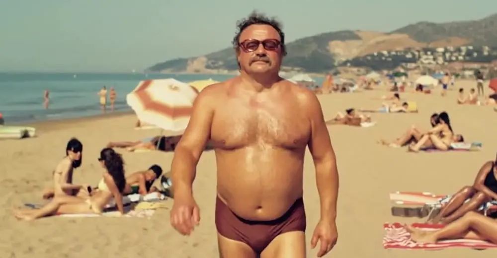 Animals gone wild: Toilet snake bites man's penis in Thailand