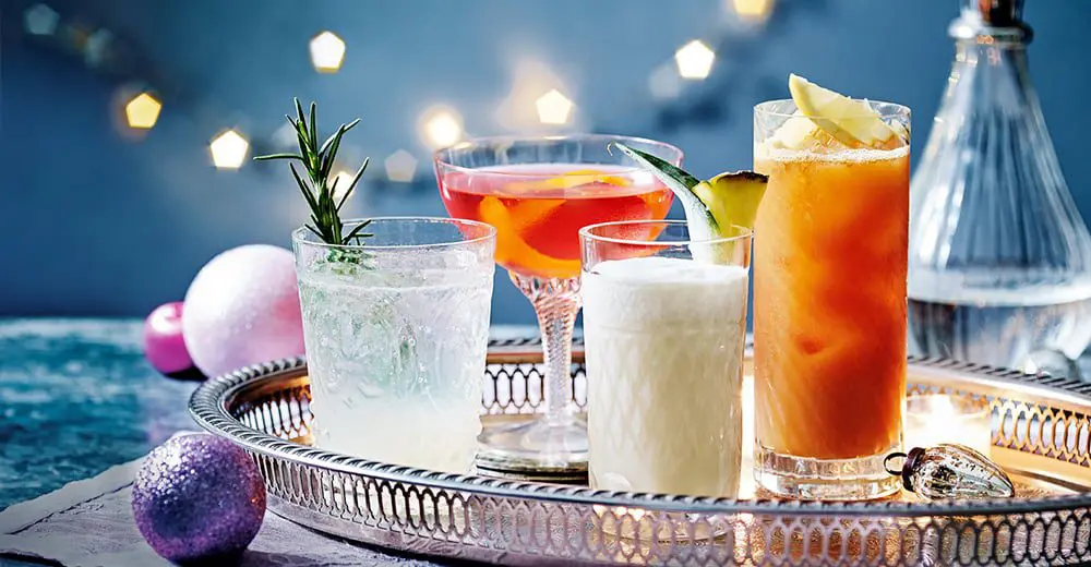 Friday Cocktail: Rosemary Gin Fizz