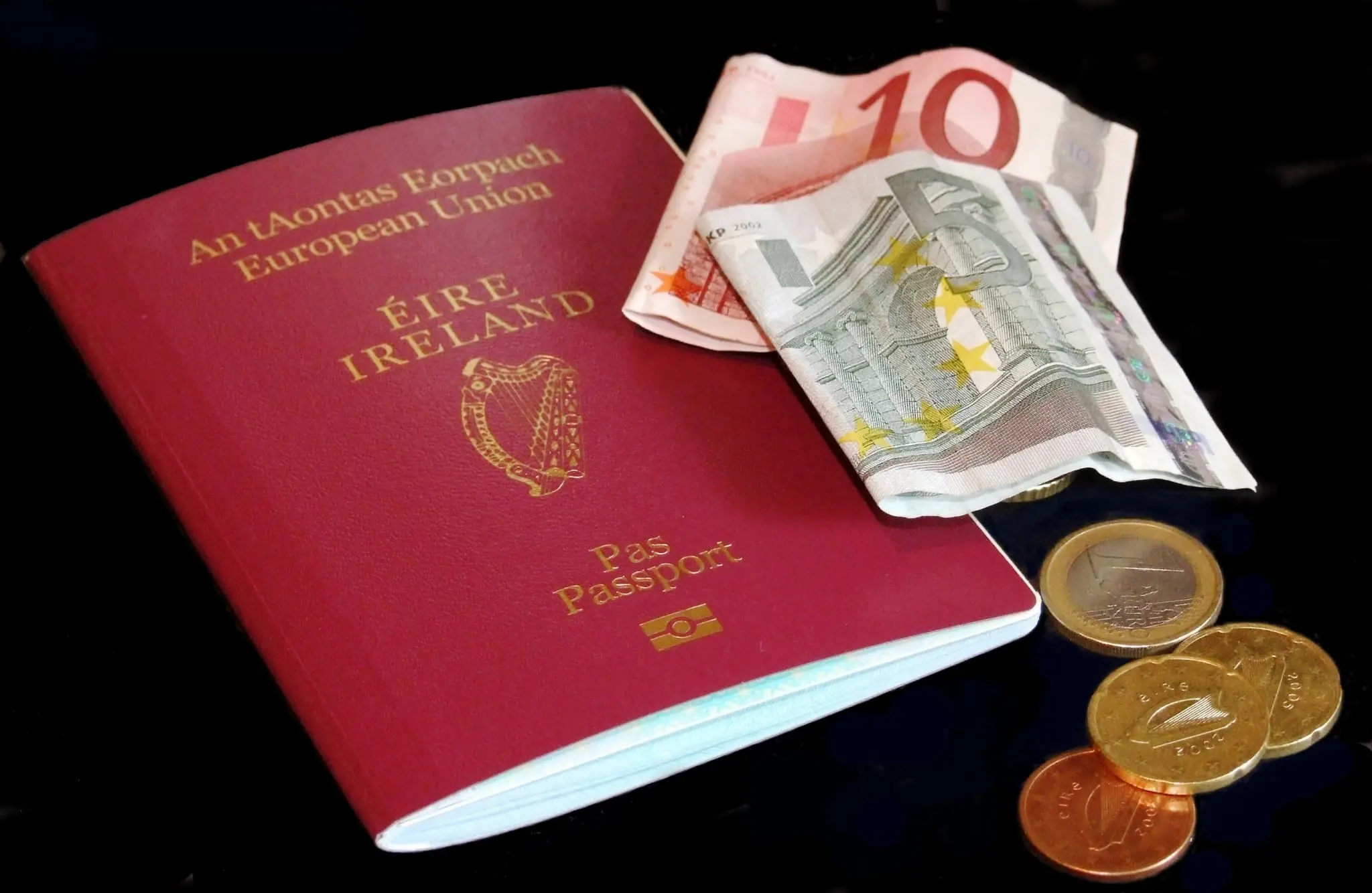 irish-passport-1237319