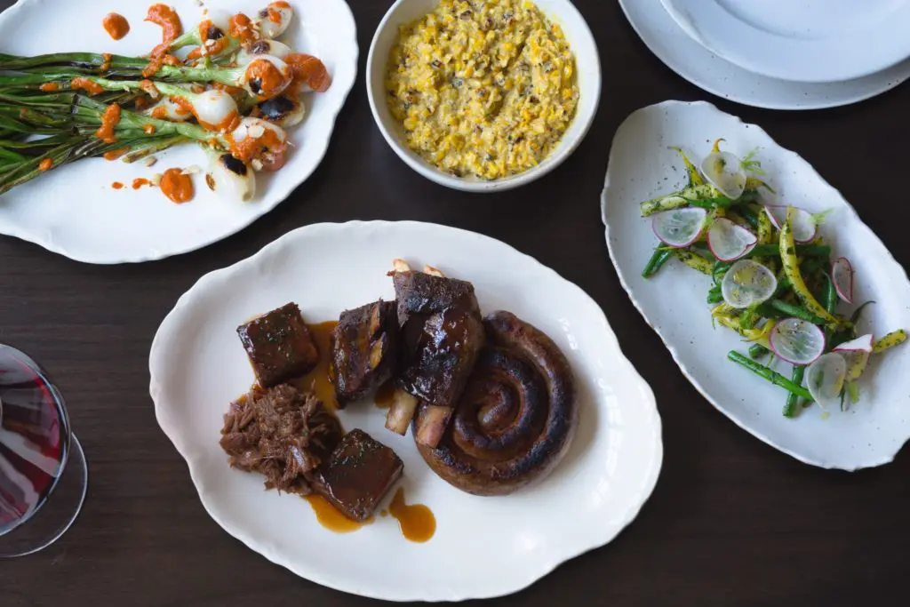 Aussie chef Curtis Stone opens Hollywood restaurant