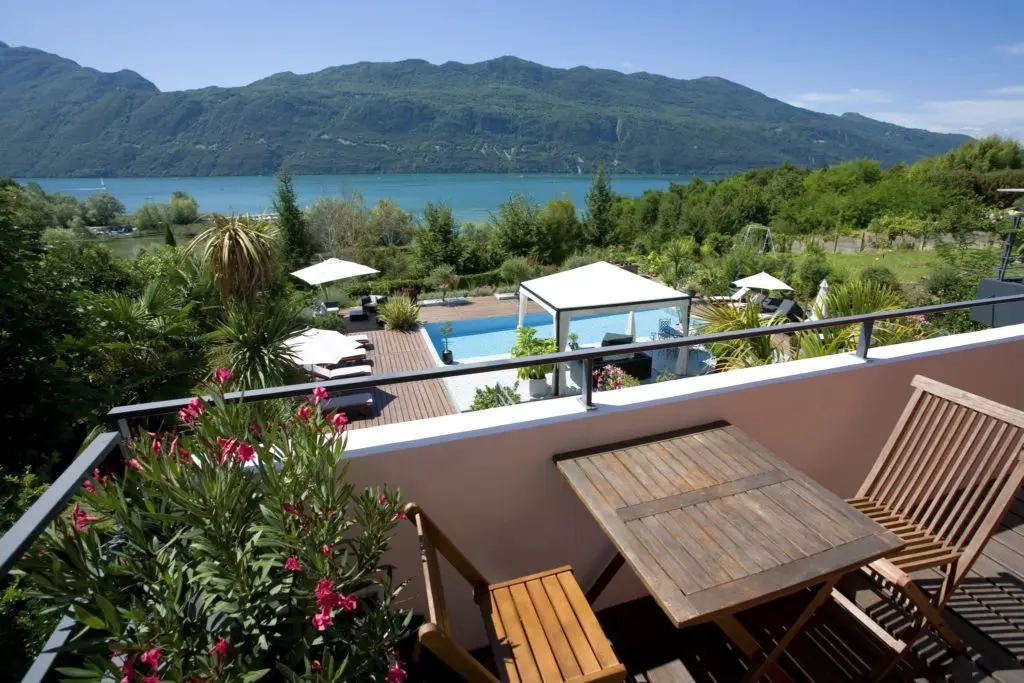 World's best Spa destinations 28 Les Suites du Lac