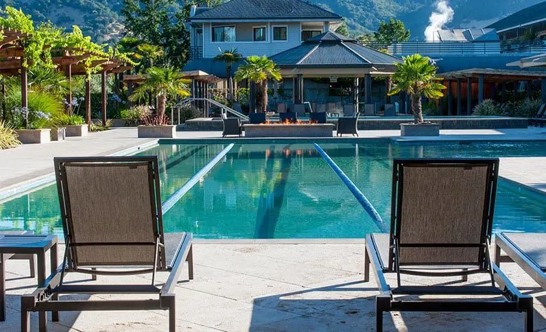 World's best Spa destinations 31 calistoga-spa-hot-springs-california-mineral-pool-new